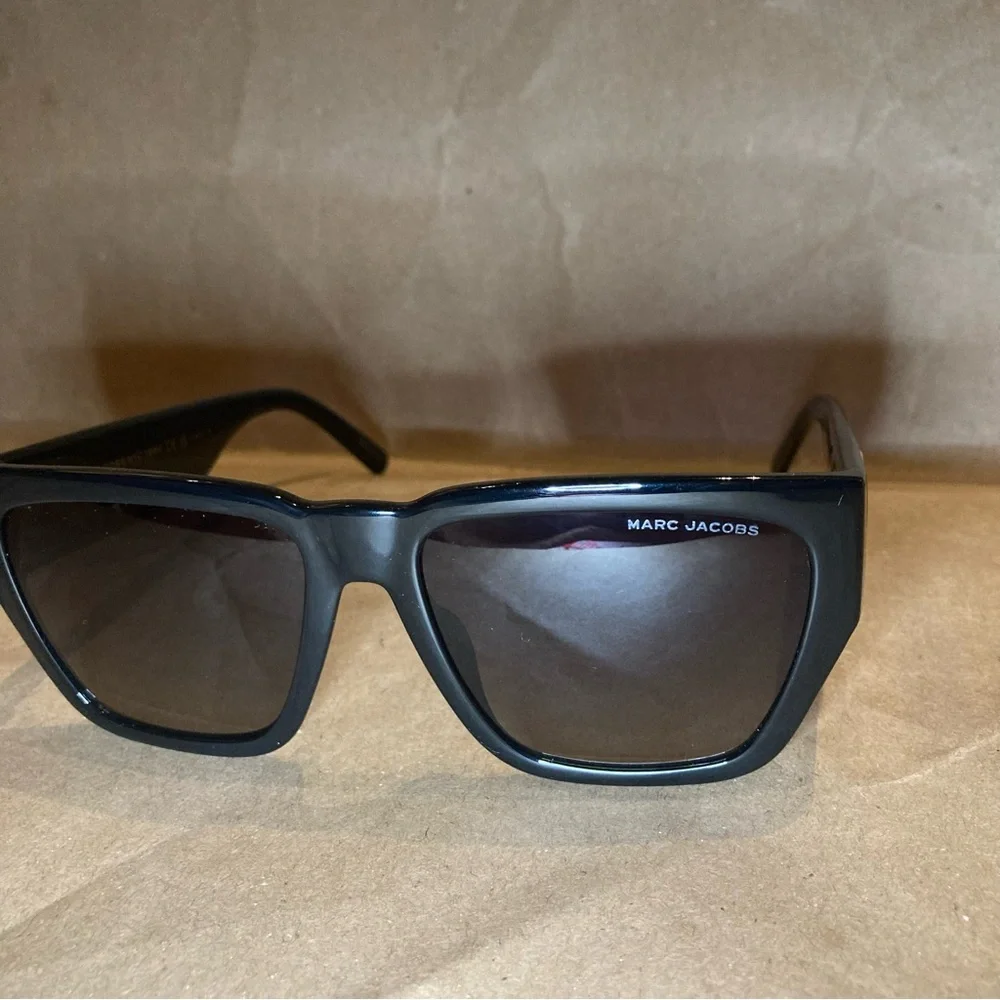 Marc jacobs sunglasses 646S